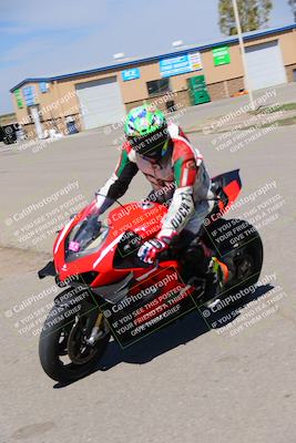 media/Mar-27-2022-Lets Ride (Sun) [[8affb282f8]]/Around the Pits/